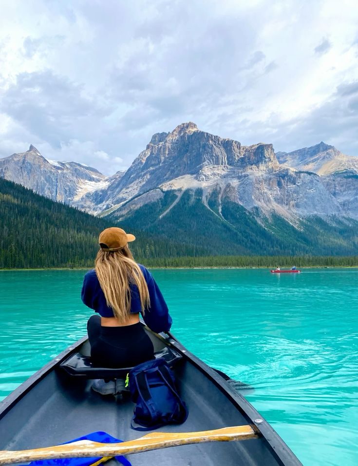Canoe Moment reference image